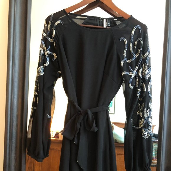 Topshop Black Dress with Sequin, size 4 - Picture 1 of 4
